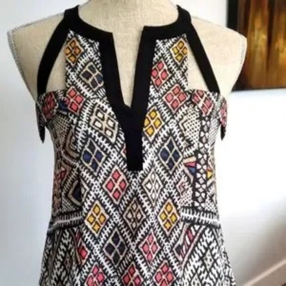 BCBGMaxAzria  BLACK STRAPS ASYMMETRICAL FLOWY CUT OUT TANK TOP - Picture 4 of 14